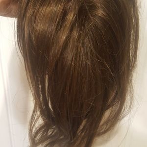 Hair topper. Raquel Welch Chameleon in Chestnut